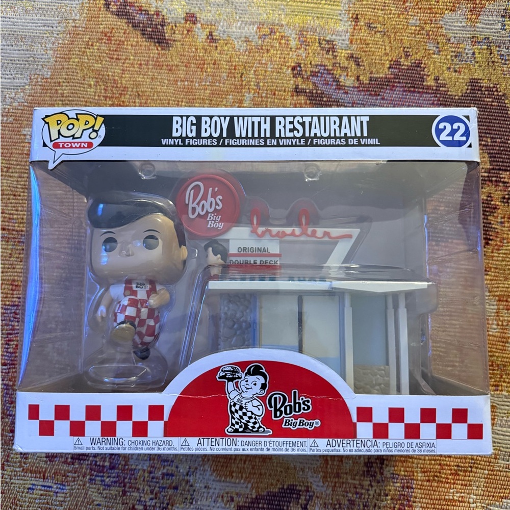 Bob's Big Boy with Restaurant Vinyl Figure